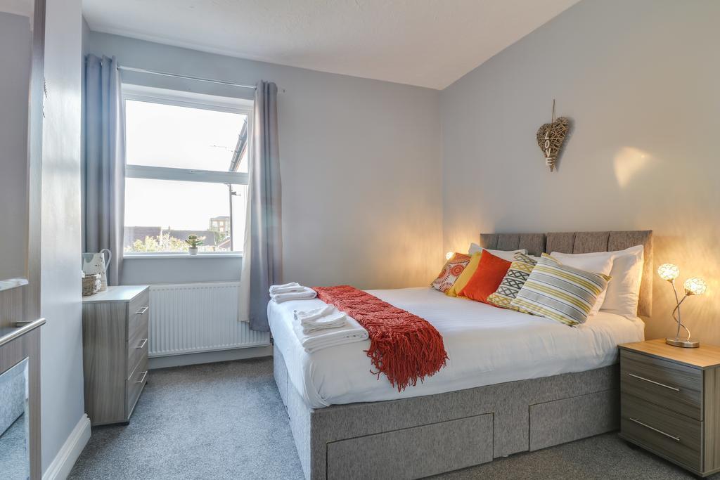 Apartamento Seventy Eight Southend-on-Sea Exterior foto